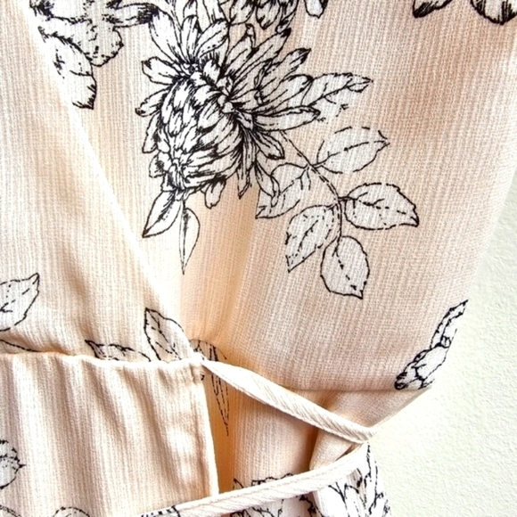 NWT Lush Blush Pink Floral Print Wrap Dress from Nordstrom's, Size Large - Picture 6 of 13